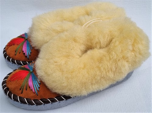 Sheepskin warm slippers
